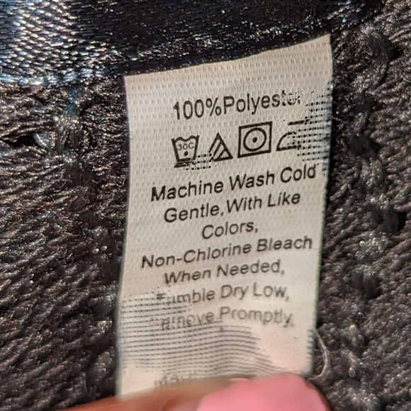 Sequin tam🪩 - Picture 3 of 5